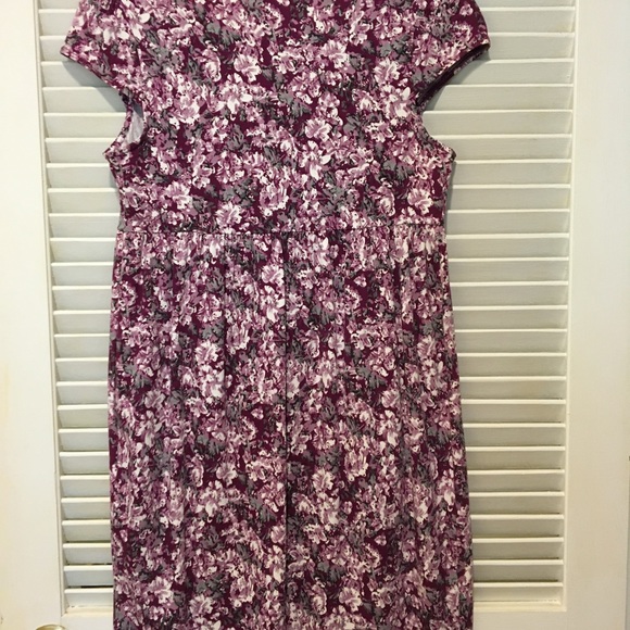 LOFT cap sleeve floral dress NWT size SP - Picture 2 of 8